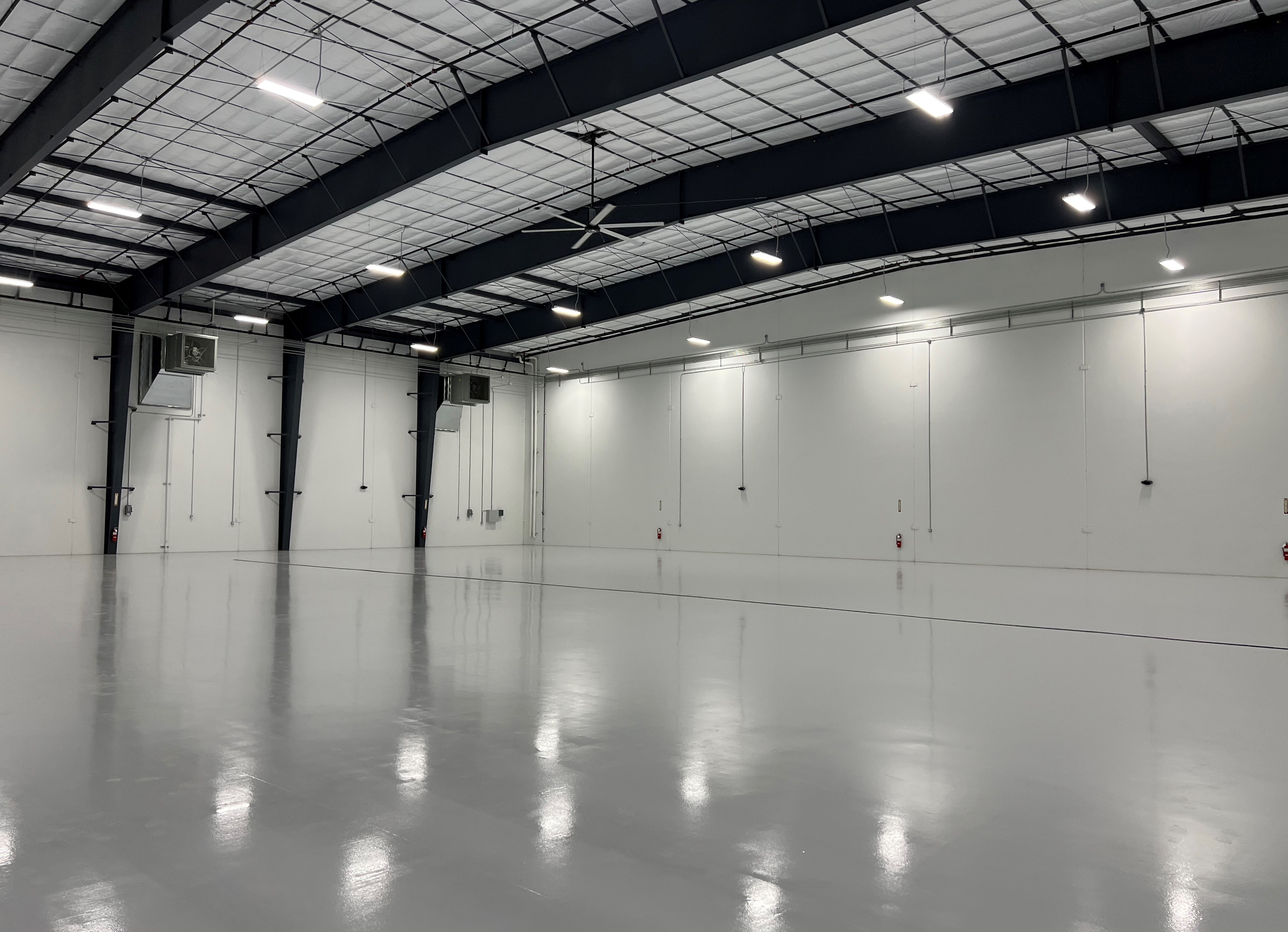Jet Aviation Completes New Hangar in Scottsdale, Arizona INT.jpg