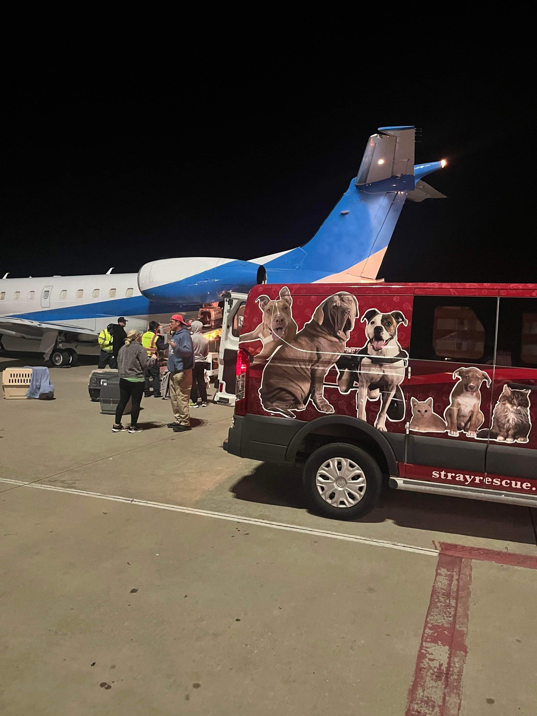 Jet Aviation St. Louis with Saint Louis animal stray and rescue association
