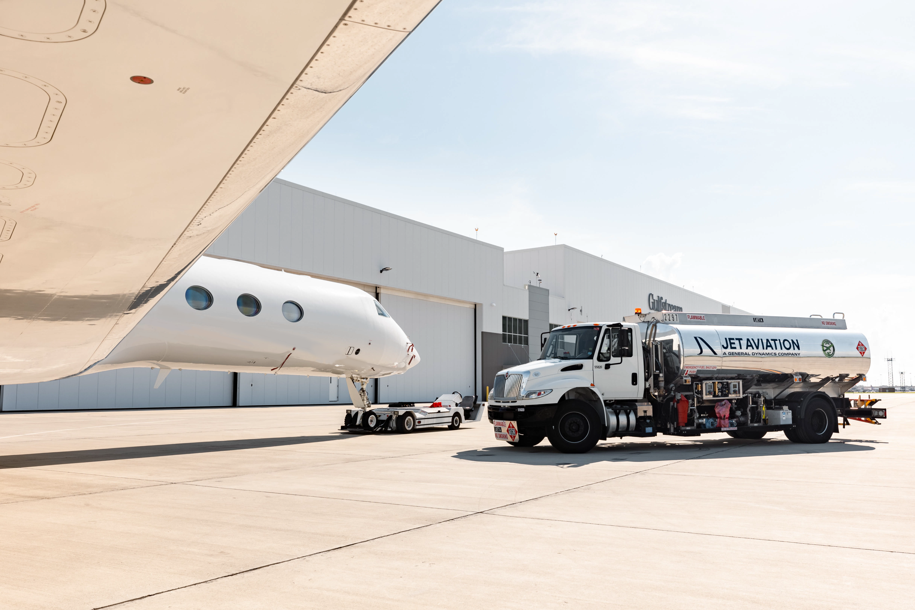 Jet Aviation Celebrates 40 Years in Palm Beach, Florida