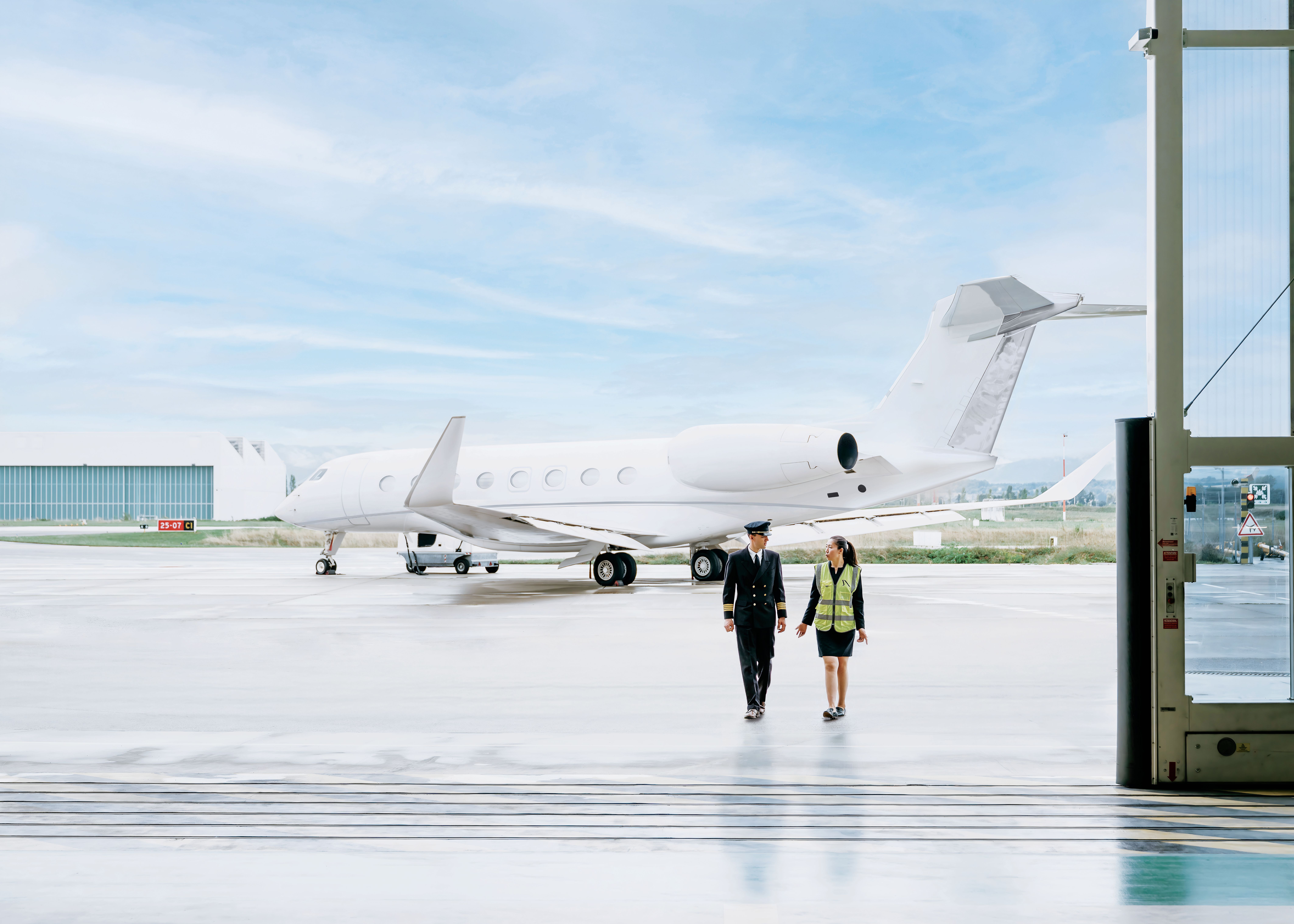 Jet Aviation Celebrates 40 Years of Jet Aviation Flight Services in the ...